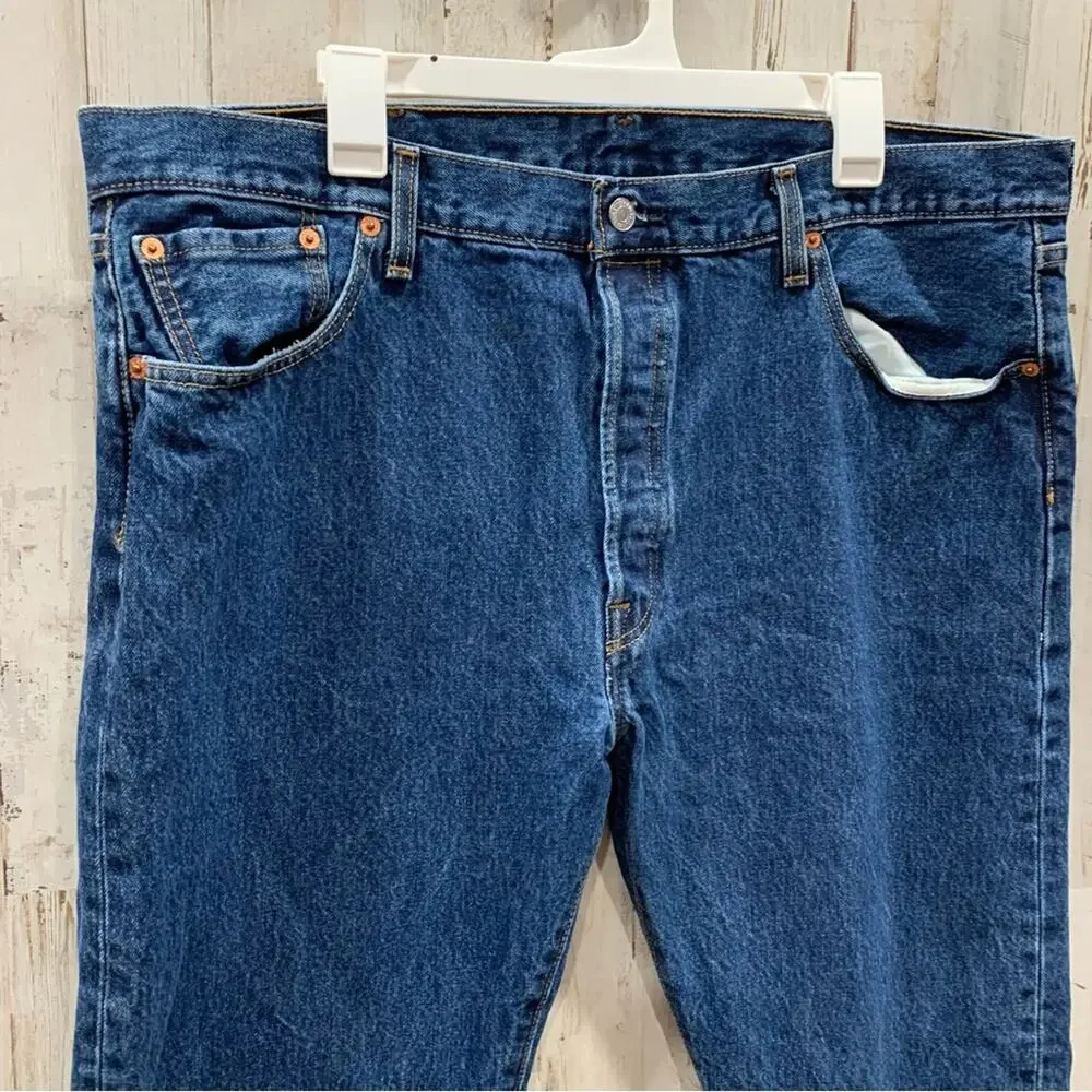 Levi’s 501 Button Fly Regular Fit Jeans 40X32
